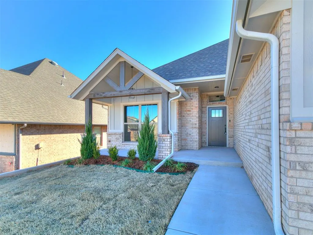 Photo 10 — 9216 SW 44th Terrace, Oklahoma City, OK 73179