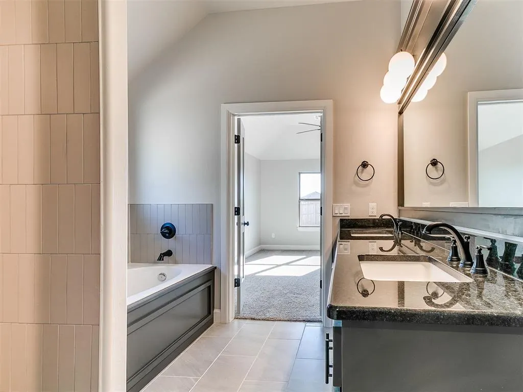 Photo 45 — 9216 SW 44th Terrace, Oklahoma City, OK 73179