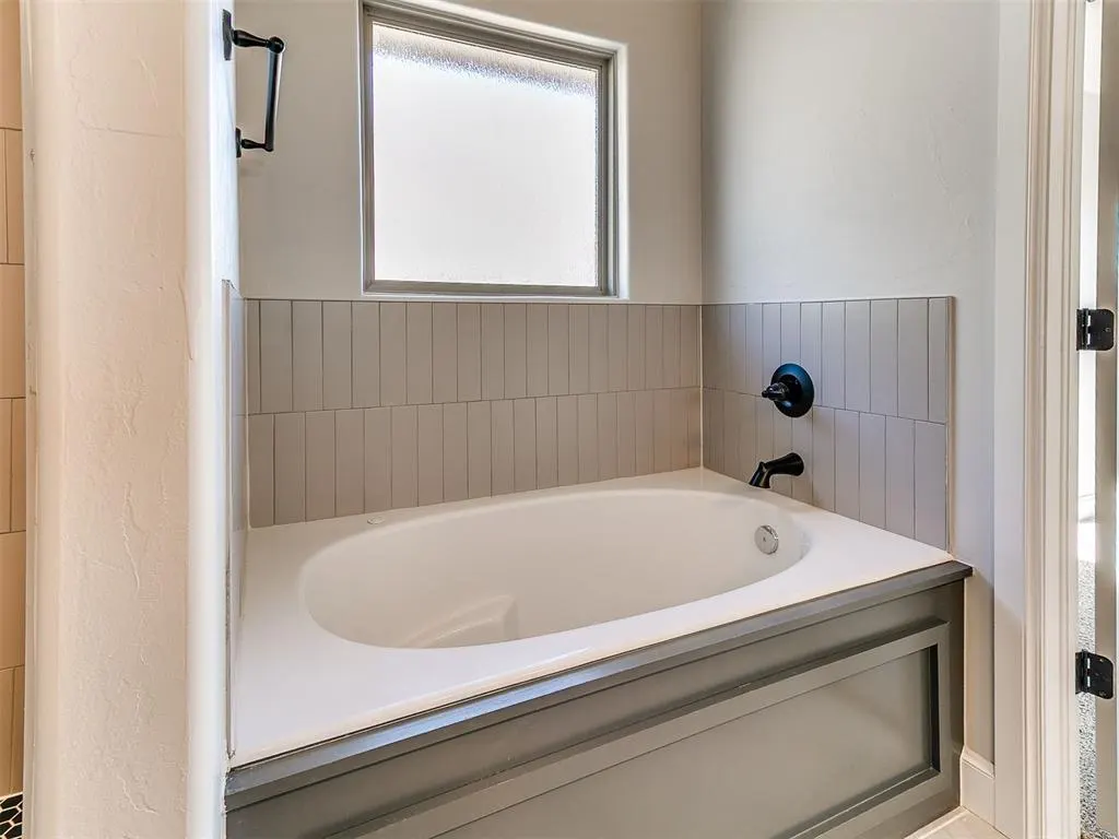 Photo 46 — 9216 SW 44th Terrace, Oklahoma City, OK 73179