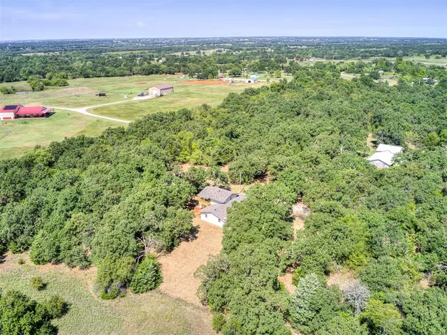 Photo 2 — 2448 County Street 2985 Street, Blanchard, OK 73010