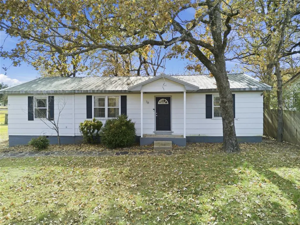 Front exterior — 78 Cherokee Street, Canadian, OK 74425