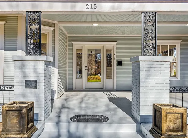 Photo 2 — 215 NW 16th Street, Oklahoma City, OK 73103