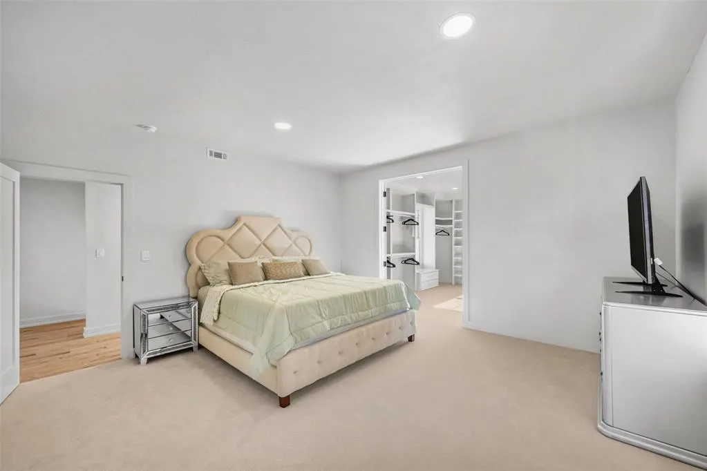 Photo 16 — 215 NW 16th Street, Oklahoma City, OK 73103