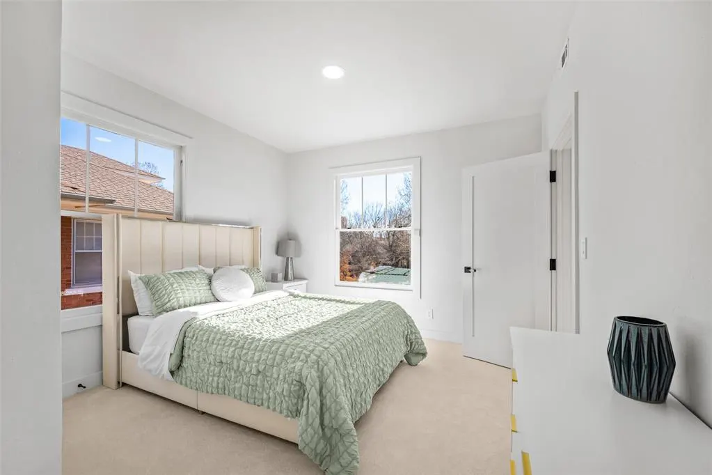 Photo 25 — 215 NW 16th Street, Oklahoma City, OK 73103