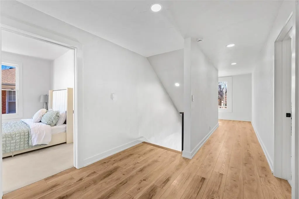 Photo 34 — 215 NW 16th Street, Oklahoma City, OK 73103