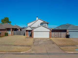 Sold home at 1015 SW 22nd Street