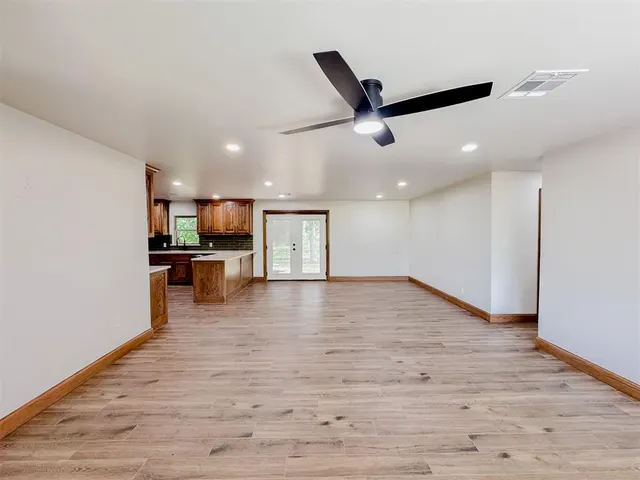 Photo 3 — 29404 150th Street, Wayne, OK 73095