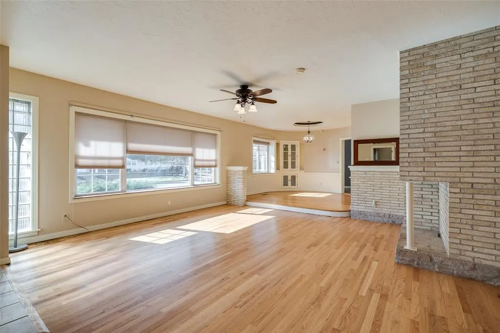 Photo 6 — 1901 NW 33rd Street, Oklahoma City, OK 73118