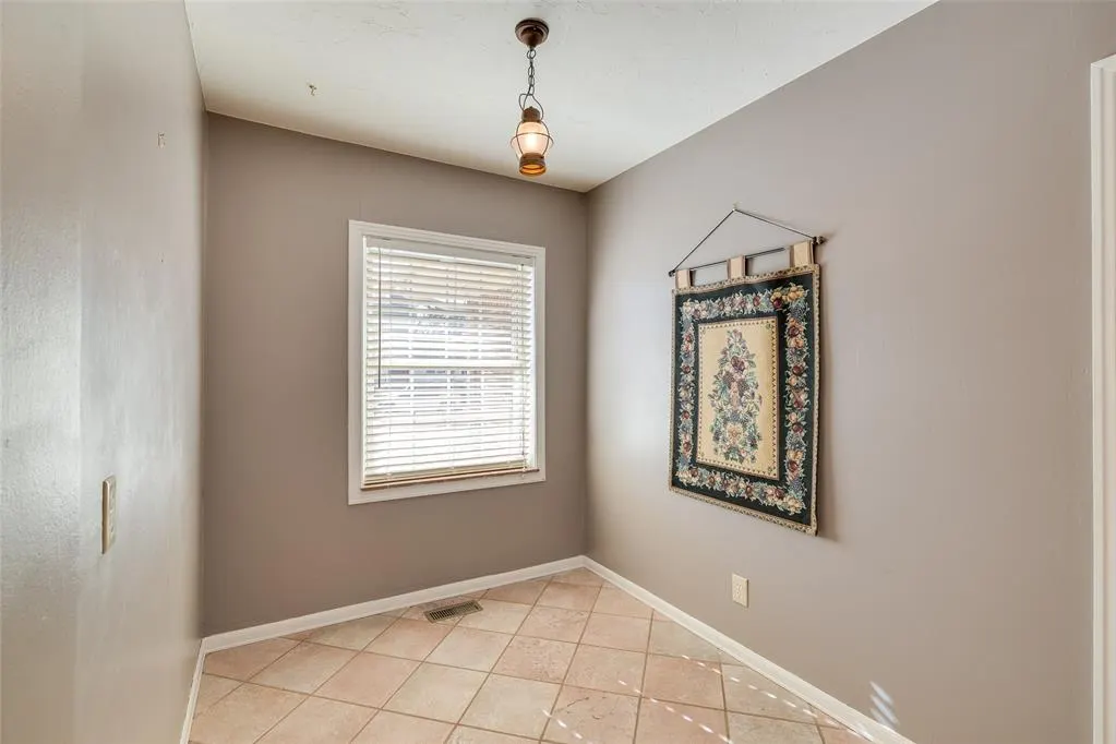 Photo 15 — 1901 NW 33rd Street, Oklahoma City, OK 73118