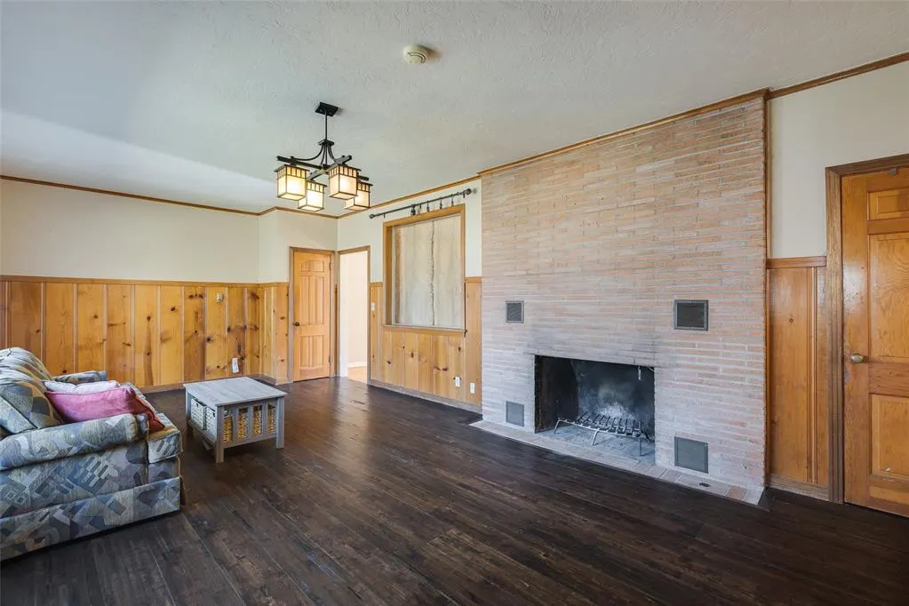 Photo 18 — 1901 NW 33rd Street, Oklahoma City, OK 73118