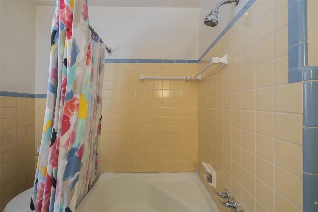 Photo 31 — 1901 NW 33rd Street, Oklahoma City, OK 73118