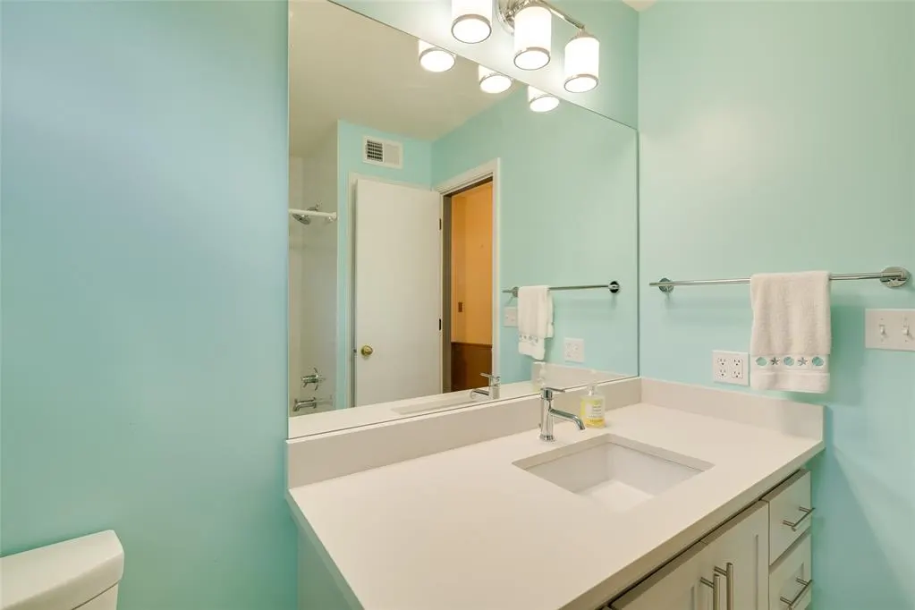 Photo 42 — 1901 NW 33rd Street, Oklahoma City, OK 73118