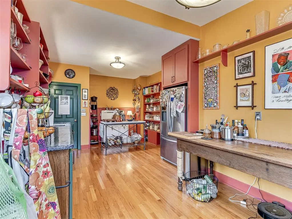 Photo 11 — 318 College Avenue, Norman, OK 73069