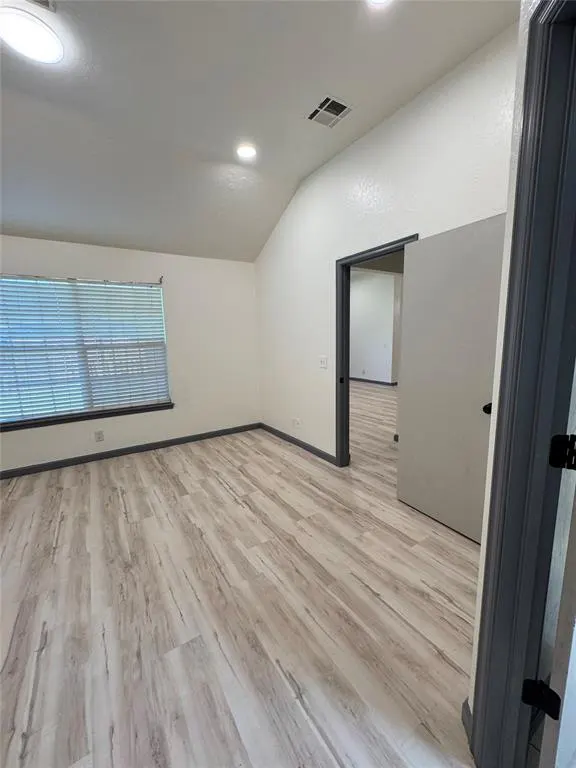 Photo 22 — 1102 Dustin Drive, Edmond, OK 73003