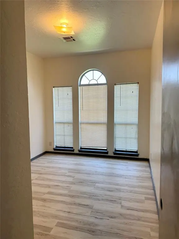 Photo 24 — 1102 Dustin Drive, Edmond, OK 73003