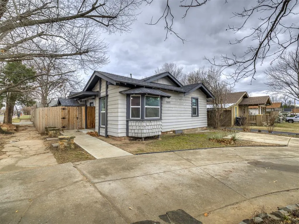 Photo 2 — 2000 NW 15th Street, Oklahoma City, OK 73106