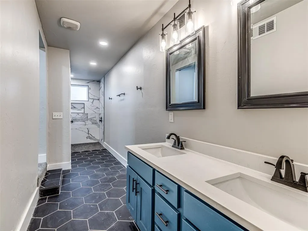Photo 40 — 2000 NW 15th Street, Oklahoma City, OK 73106