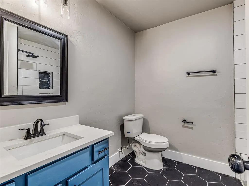 Photo 43 — 2000 NW 15th Street, Oklahoma City, OK 73106