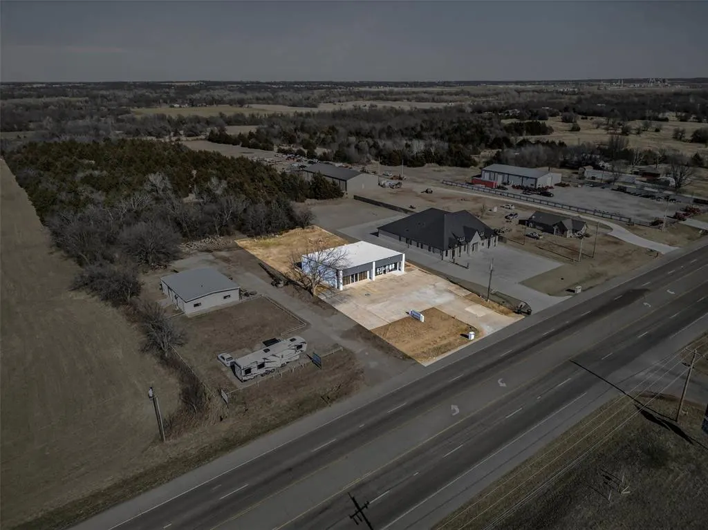 Photo 12 — 17311 NE 23rd Street, Choctaw, OK 73020