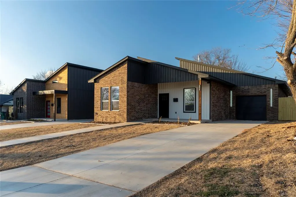 Photo 10 — 2025 NE 15th Street, Oklahoma City, OK 73117