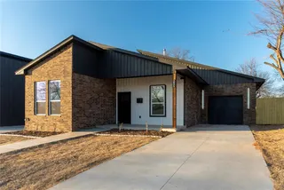 Sold home at 2025 NE 15th Street