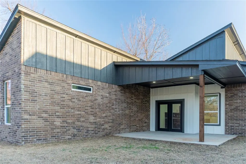 Photo 14 — 2025 NE 15th Street, Oklahoma City, OK 73117