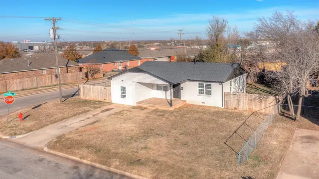 Photo 3 — 701 SE 60th Street, Oklahoma City, OK 73149