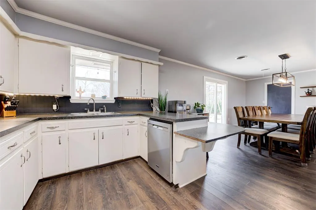 Photo 15 — 214 S Flynn Avenue, Chandler, OK 74834