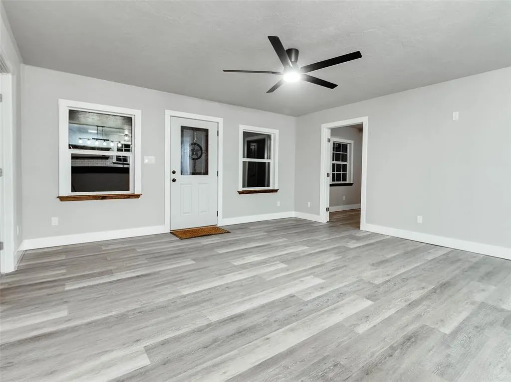 Photo 5 — 922 N CONCORD Avenue, Davenport, OK 74026