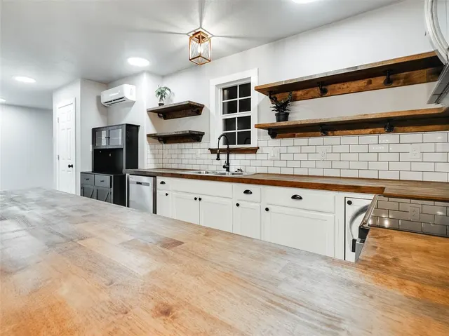 Photo 7 — 922 N CONCORD Avenue, Davenport, OK 74026