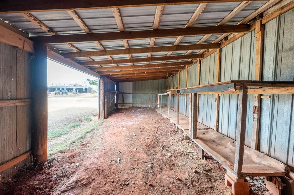 Photo 41 — 23973 Rangeline Road, Tecumseh, OK 74873