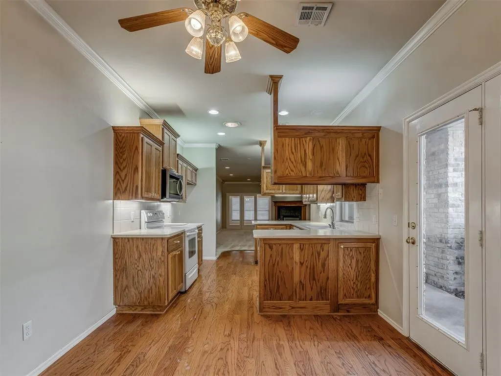 Photo 21 — 12515 W Greenlea Chase, Oklahoma City, OK 73170