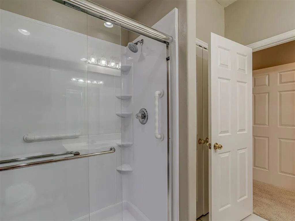 Photo 31 — 12515 W Greenlea Chase, Oklahoma City, OK 73170