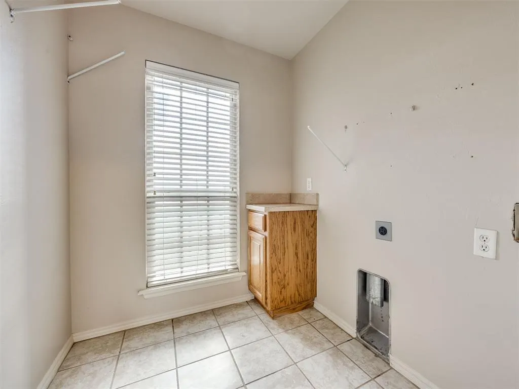 Photo 18 — 312 Lone Oak Drive, Norman, OK 73071