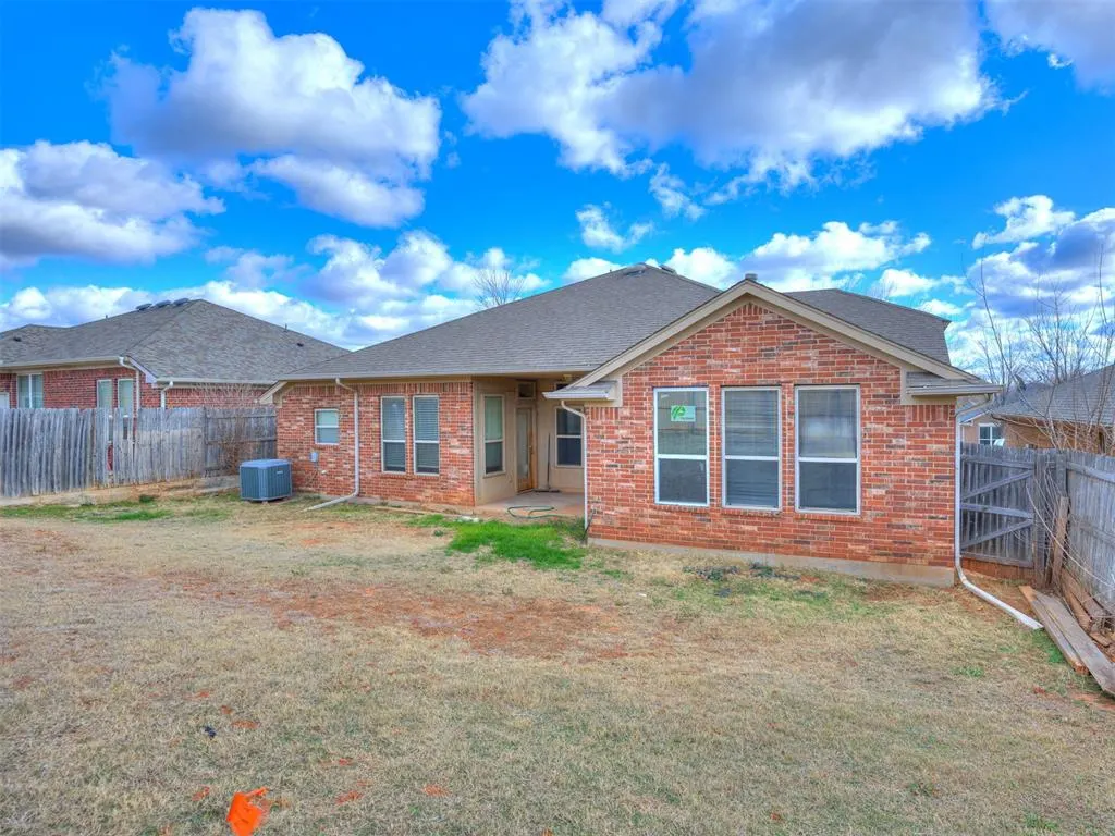 Photo 48 — 312 Lone Oak Drive, Norman, OK 73071
