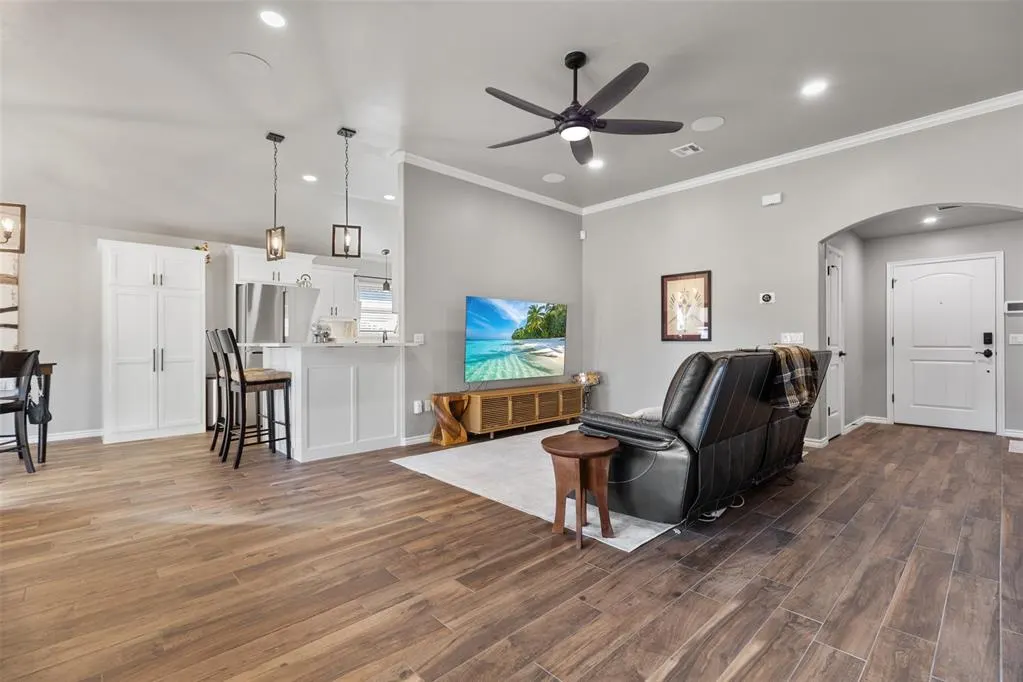 Photo 5 — 12516 Edison Drive, Oklahoma City, OK 73120