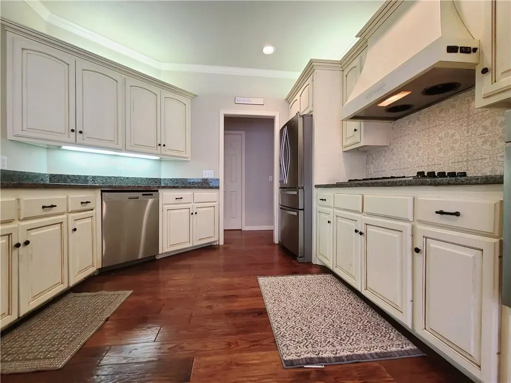Photo 8 — 5604 NW 106th Street, Oklahoma City, OK 73162