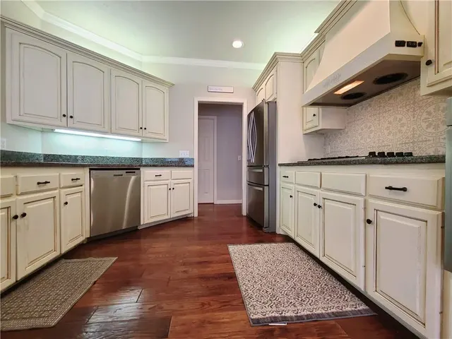 Photo 8 — 5604 NW 106th Street, Oklahoma City, OK 73162