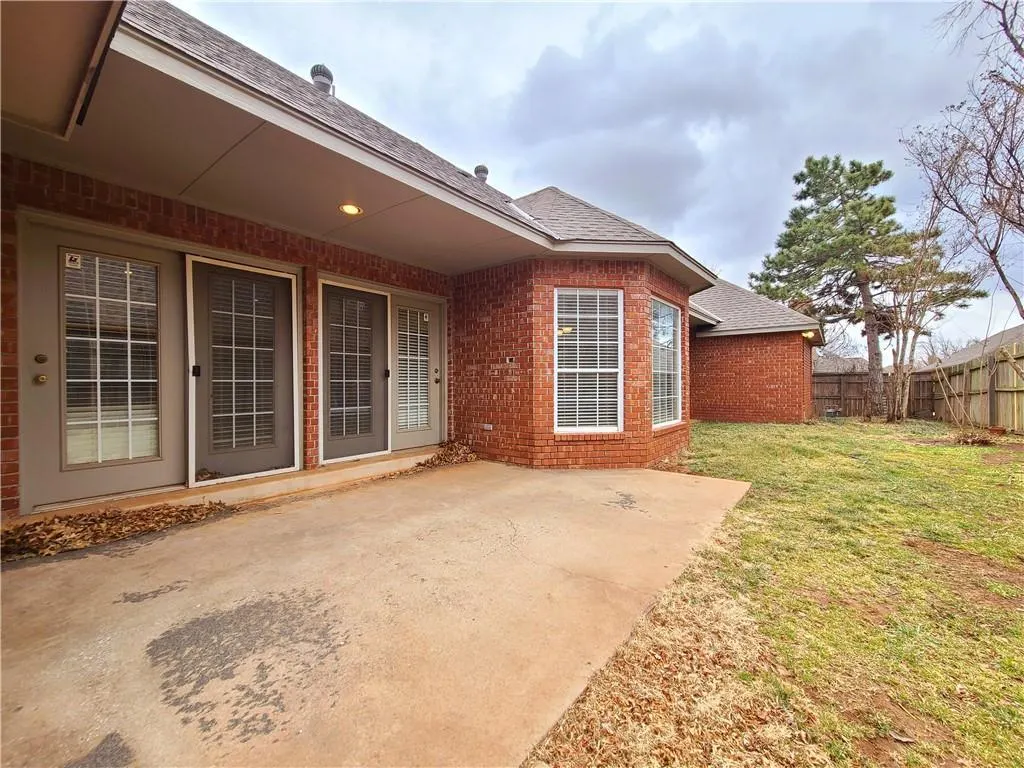 Photo 18 — 5604 NW 106th Street, Oklahoma City, OK 73162