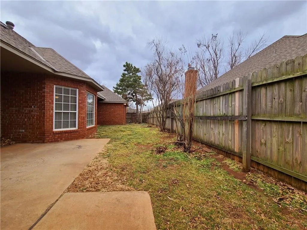 Photo 19 — 5604 NW 106th Street, Oklahoma City, OK 73162