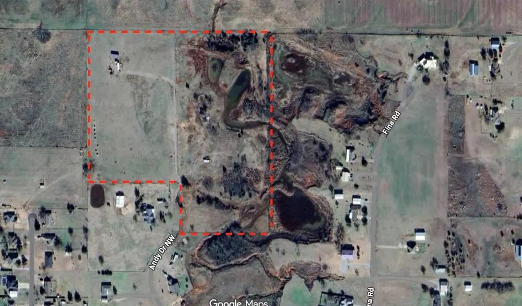 Photo 2 — 2398 Andy Ave NW, Piedmont, OK 73078
