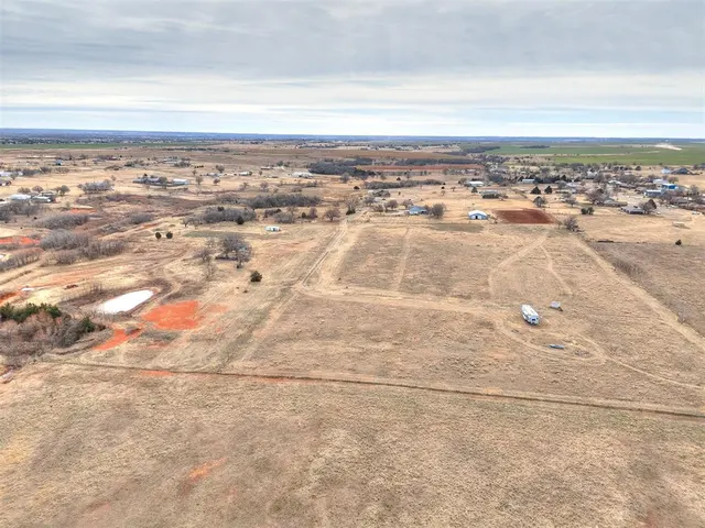 Photo 4 — 2398 Andy Ave NW, Piedmont, OK 73078