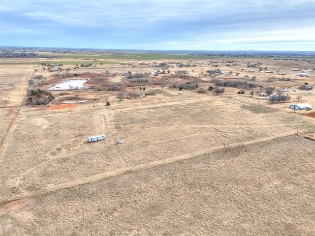 Photo 6 — 2398 Andy Ave NW, Piedmont, OK 73078