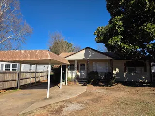 Sold home at 425 W Jefferson Street