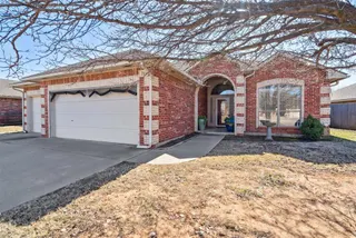 Sold home at 712 SW 160th Street