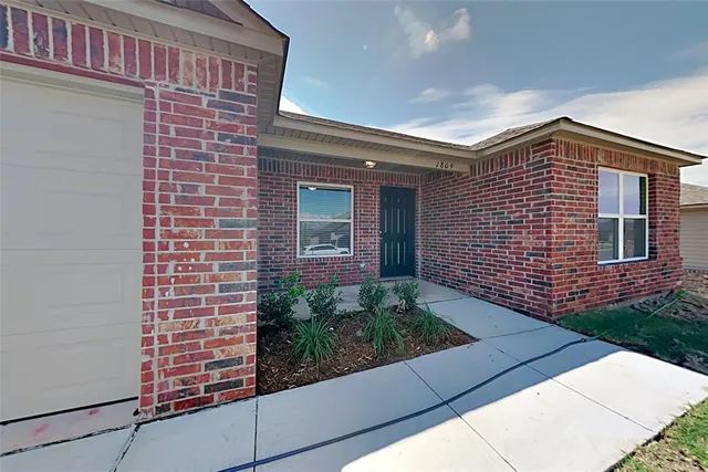 Photo 2 — 1809 Jack Rabbit Lane, El Reno, OK 73036