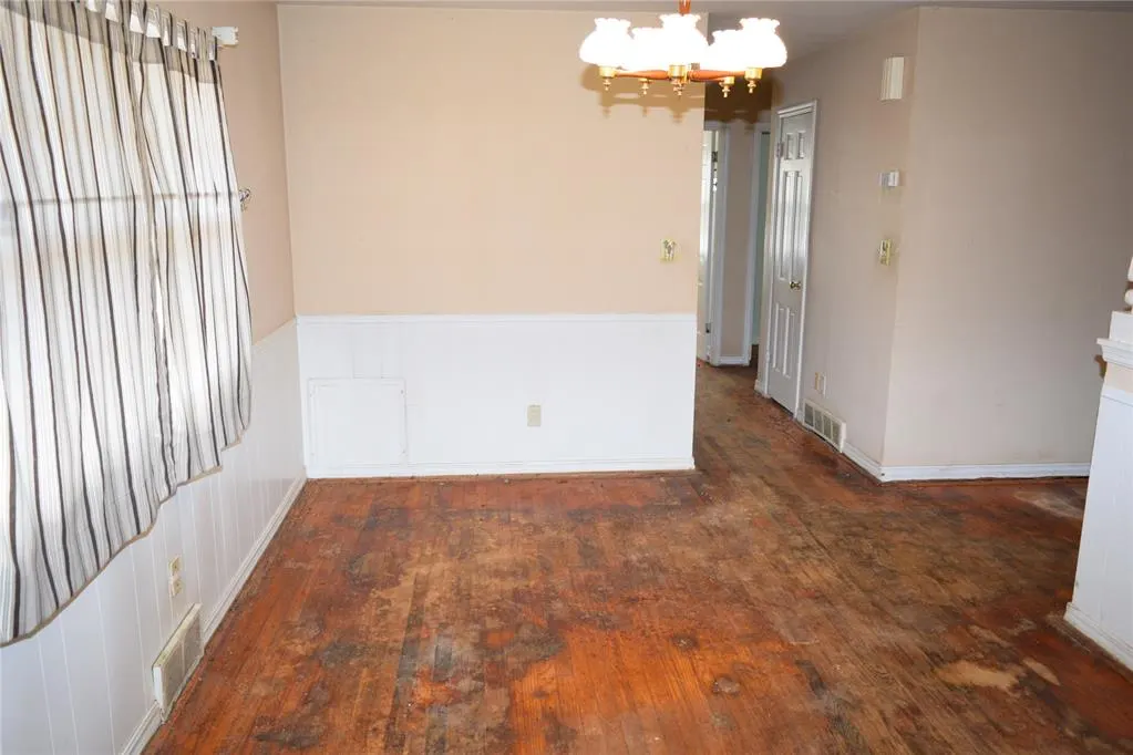 Photo 2 — 2600 N Towry Drive, Oklahoma City, OK 73110