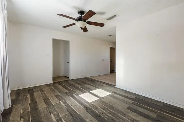 Photo 5 — 1411 NW Ozmun Avenue, Lawton, OK 73507