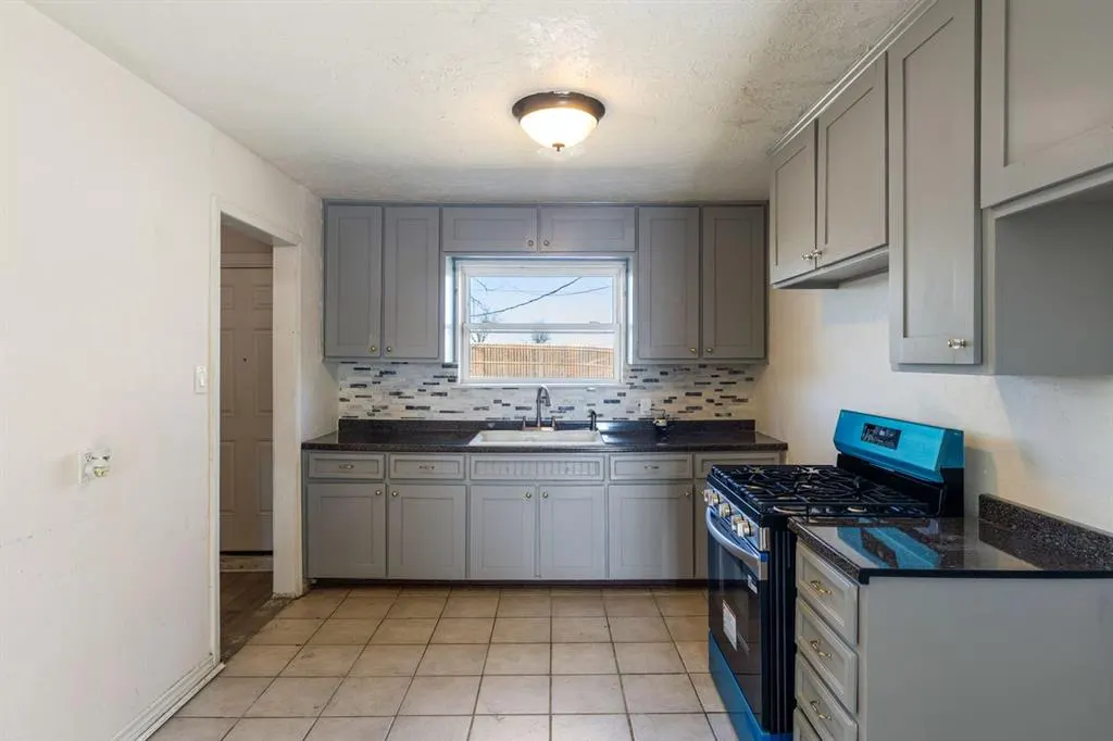 Photo 7 — 1411 NW Ozmun Avenue, Lawton, OK 73507