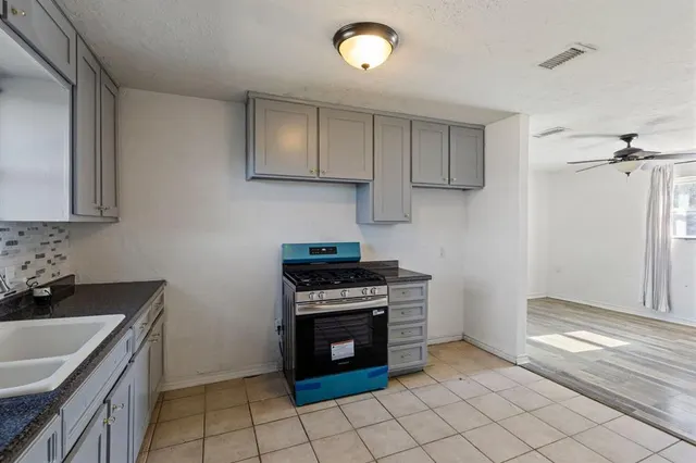 Photo 8 — 1411 NW Ozmun Avenue, Lawton, OK 73507